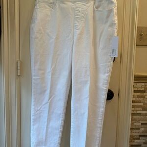 White denim crop jeans